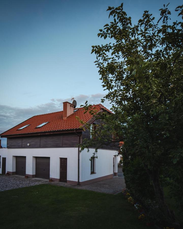 Pokoje Kasztanowa Wilkasy Exterior photo
